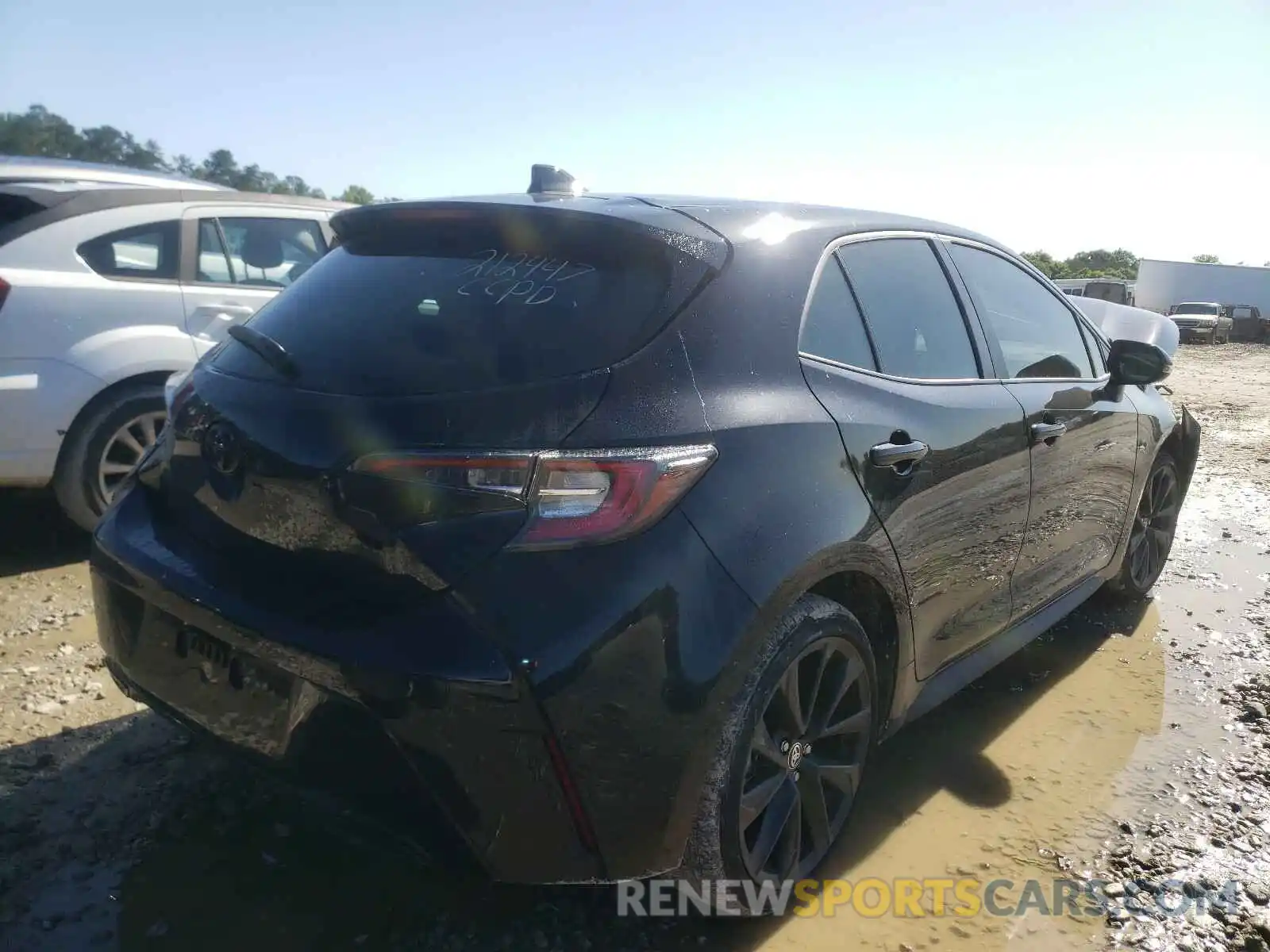 4 Photograph of a damaged car JTND4MBE8M3125771 TOYOTA COROLLA 2021