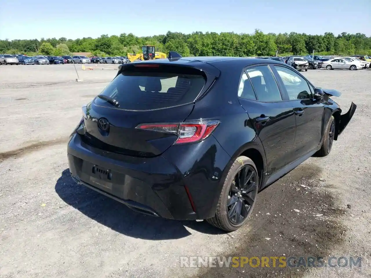 4 Photograph of a damaged car JTND4MBE8M3139640 TOYOTA COROLLA 2021