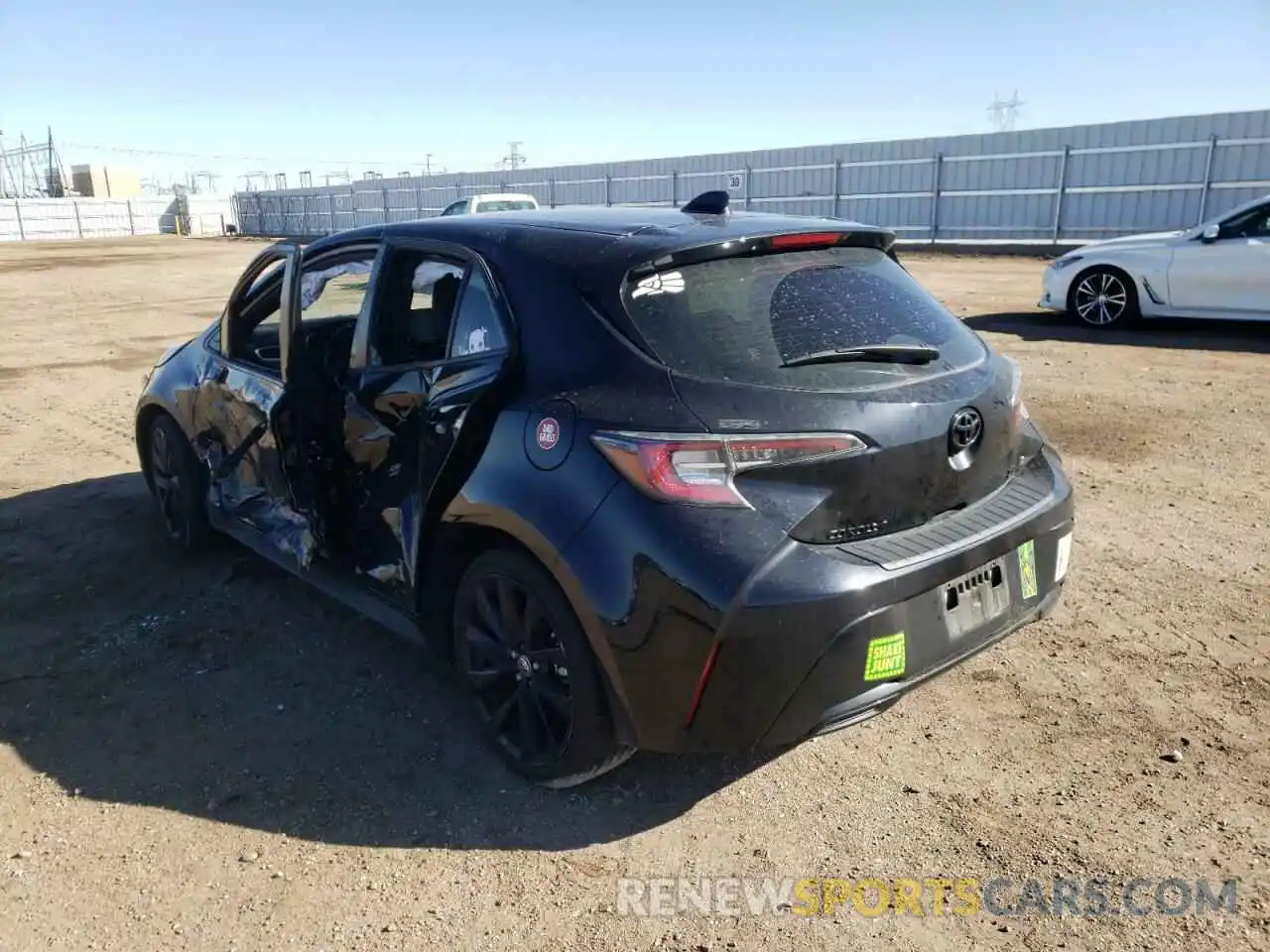 3 Photograph of a damaged car JTND4MBE9M3112124 TOYOTA COROLLA 2021