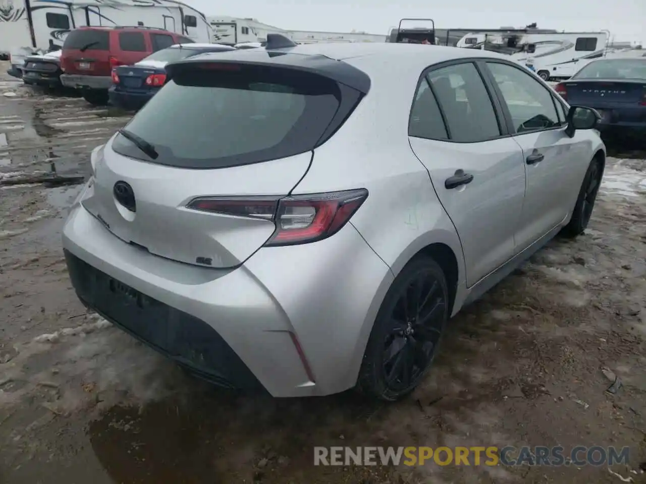 4 Photograph of a damaged car JTND4MBE9M3139890 TOYOTA COROLLA 2021