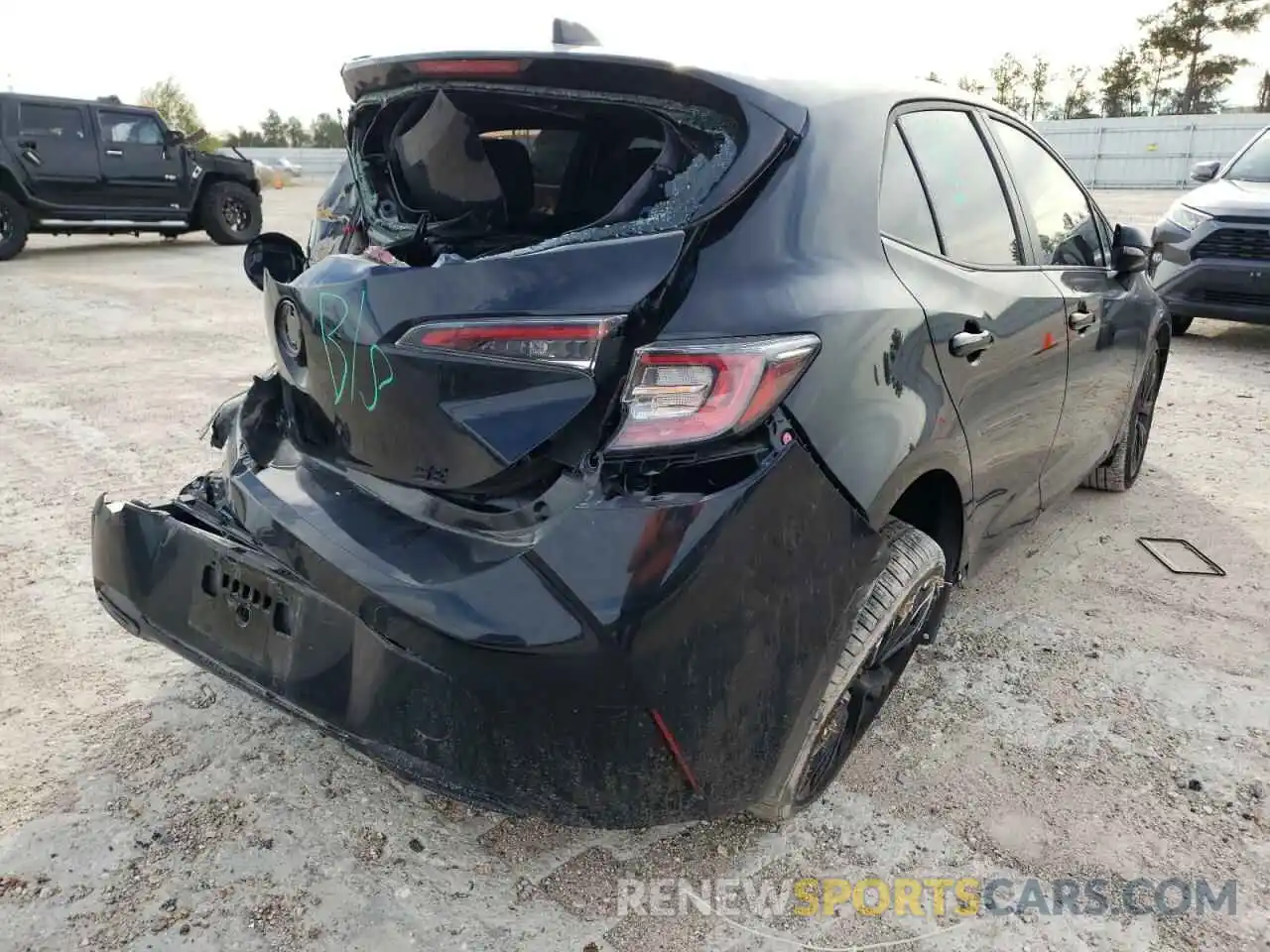 4 Photograph of a damaged car JTND4MBEXM3109734 TOYOTA COROLLA 2021