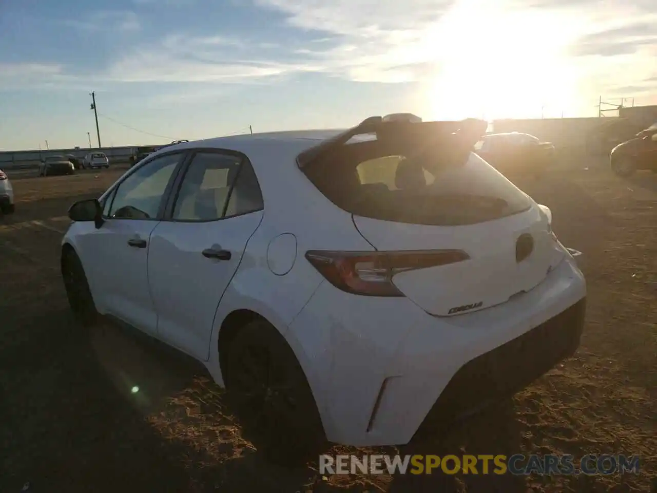 3 Photograph of a damaged car JTND4MBEXM3126016 TOYOTA COROLLA 2021