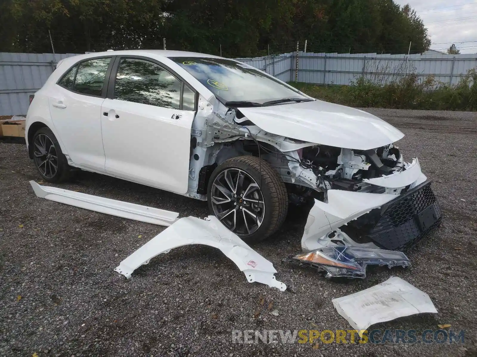 1 Photograph of a damaged car JTNK4MBE8M3112445 TOYOTA COROLLA 2021