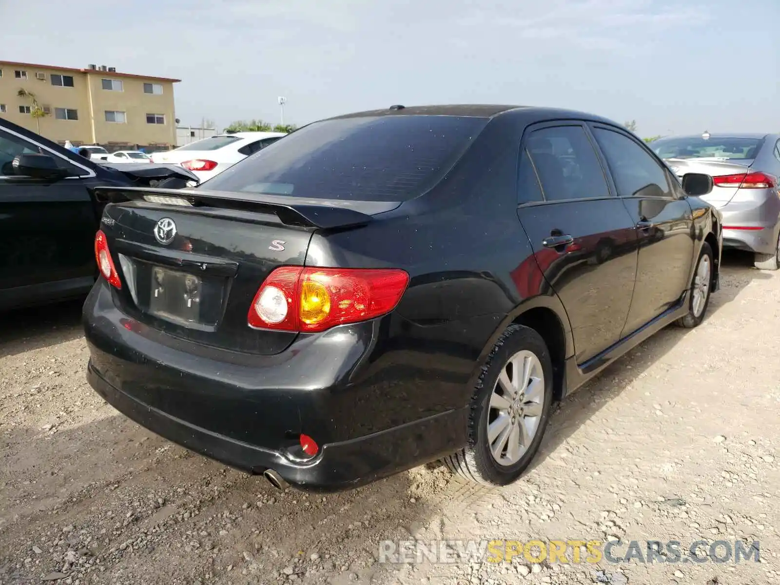 4 Photograph of a damaged car 2T1BU4EE1AC474197 TOYOTA COROLLA 2022