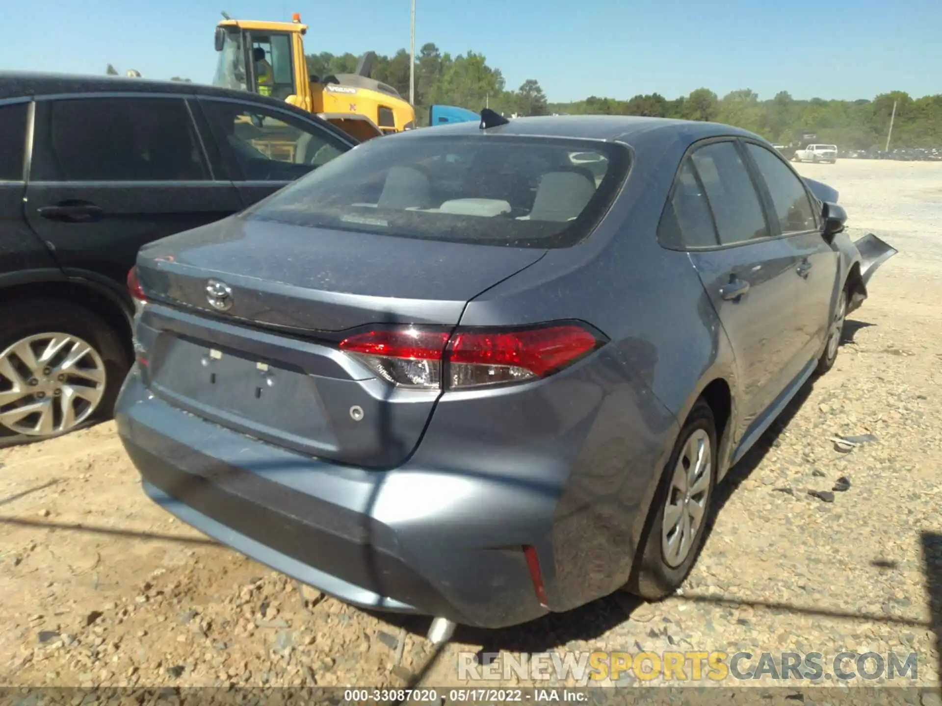 4 Photograph of a damaged car 5YFDPMAE0NP283950 TOYOTA COROLLA 2022