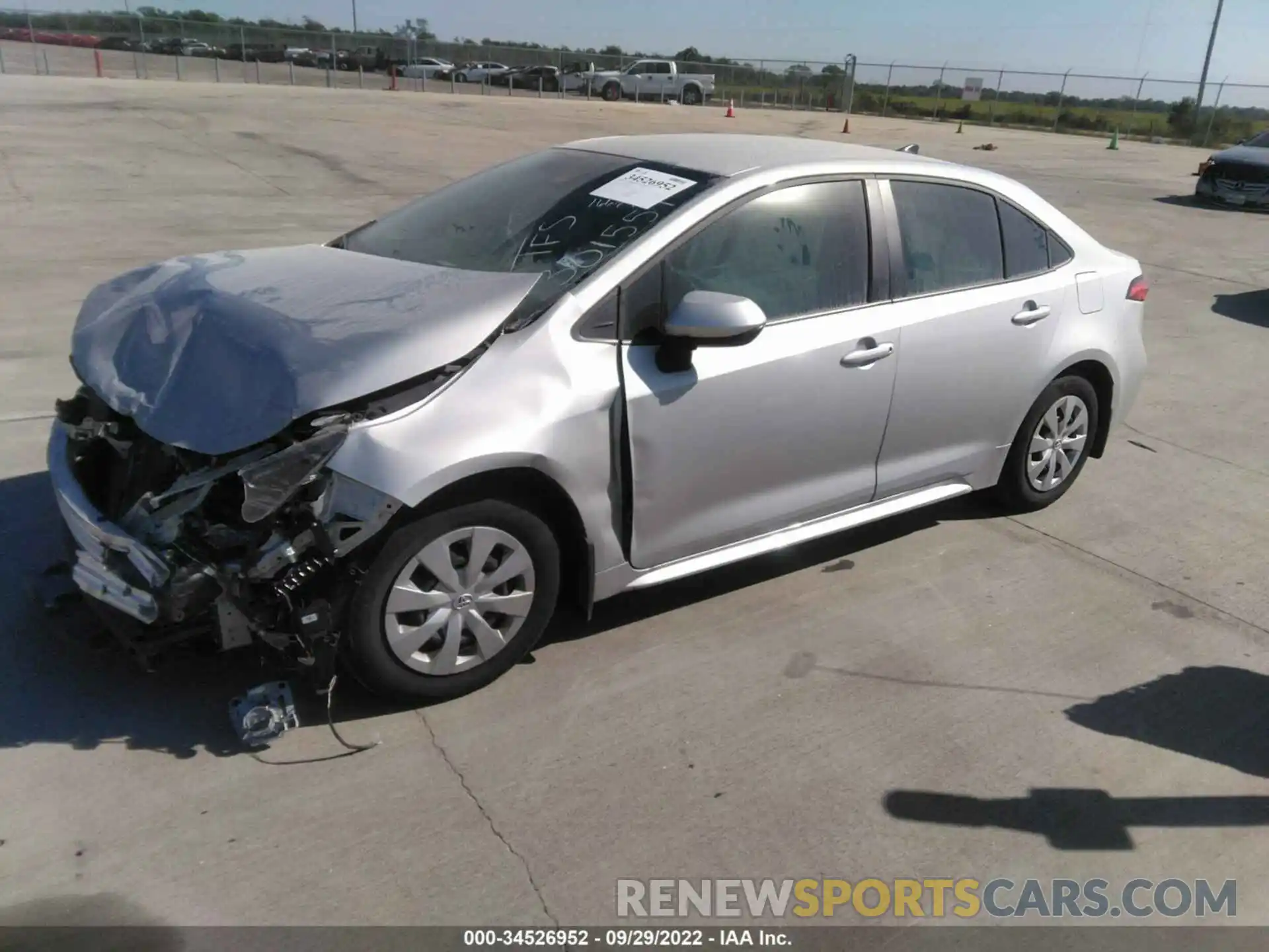 2 Photograph of a damaged car 5YFDPMAE1NP301551 TOYOTA COROLLA 2022