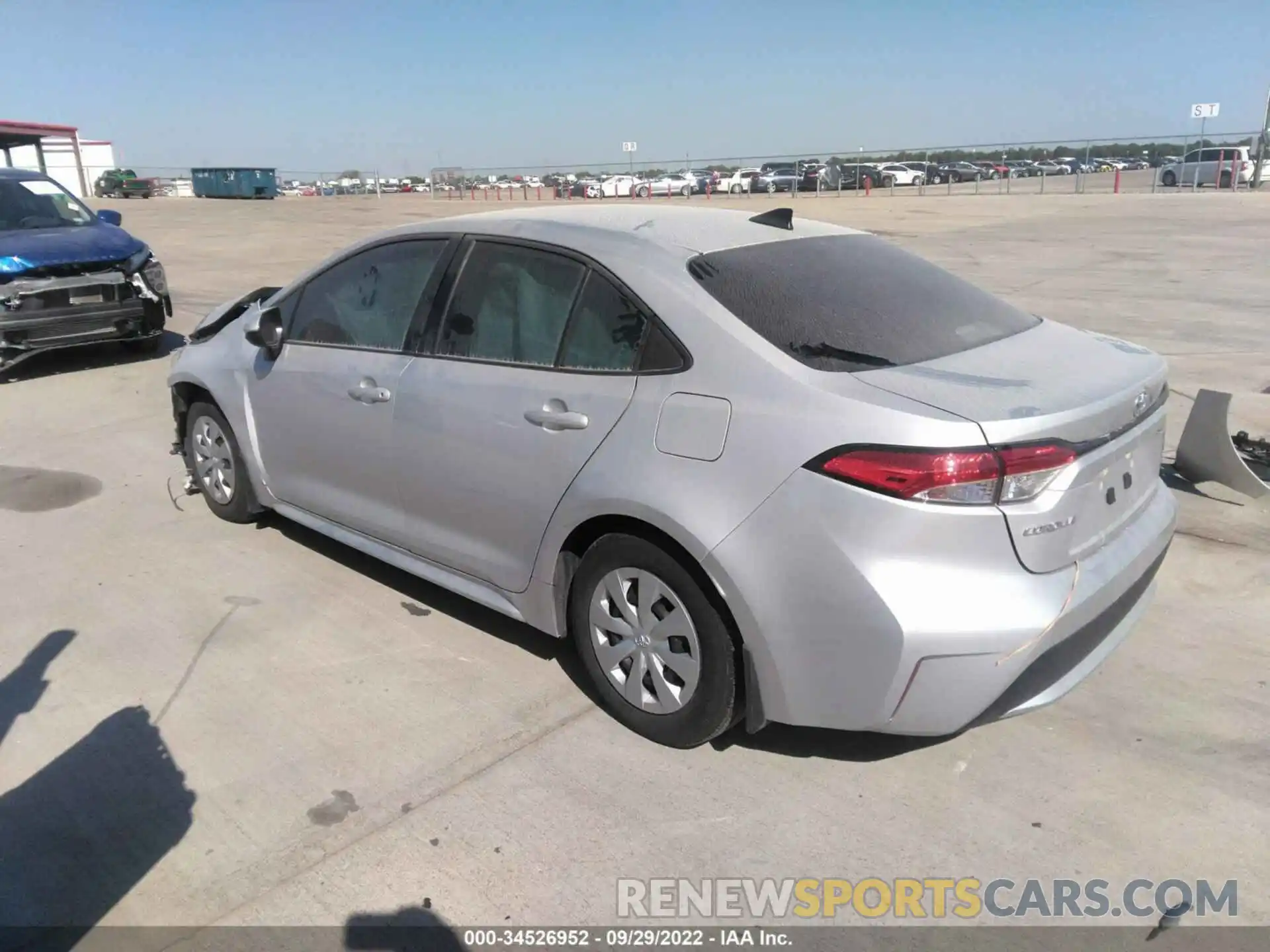 3 Photograph of a damaged car 5YFDPMAE1NP301551 TOYOTA COROLLA 2022