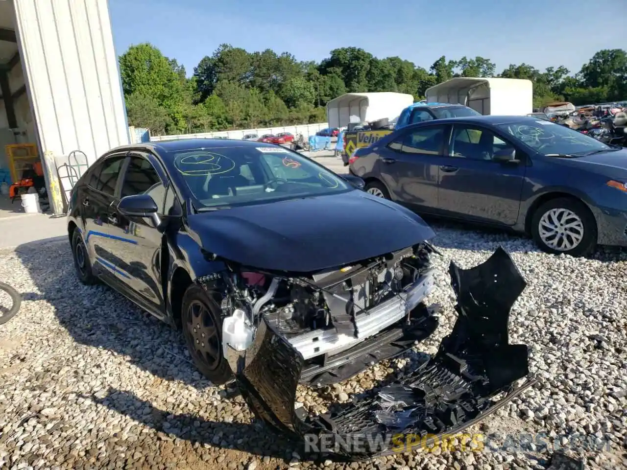 1 Photograph of a damaged car 5YFDPMAE1NP319614 TOYOTA COROLLA 2022