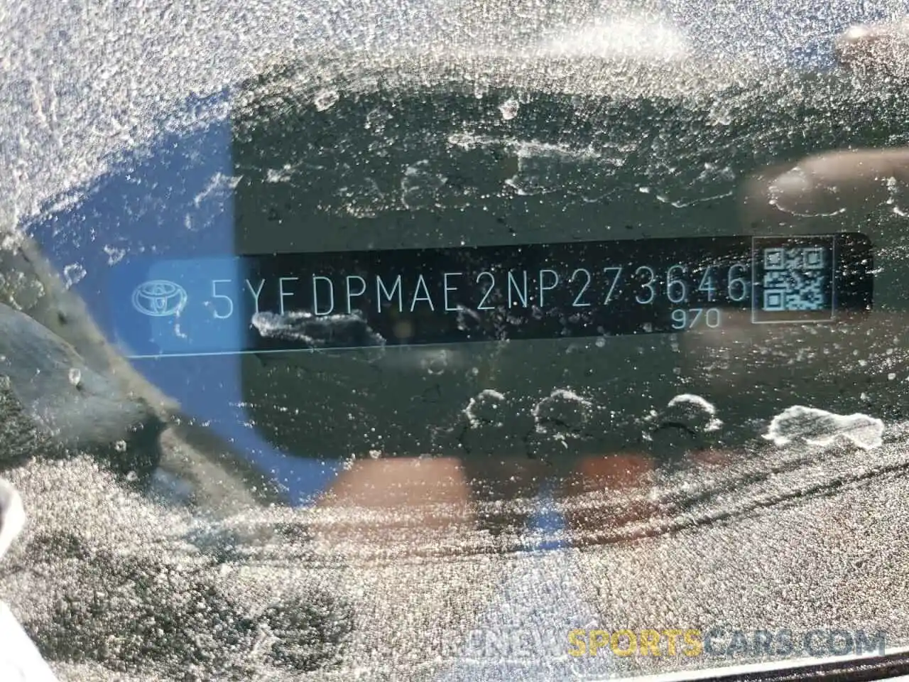 10 Photograph of a damaged car 5YFDPMAE2NP273646 TOYOTA COROLLA 2022