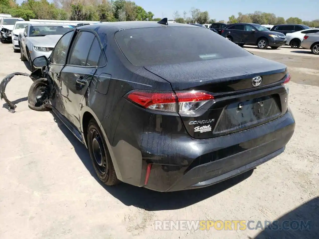 3 Photograph of a damaged car 5YFDPMAE2NP273646 TOYOTA COROLLA 2022