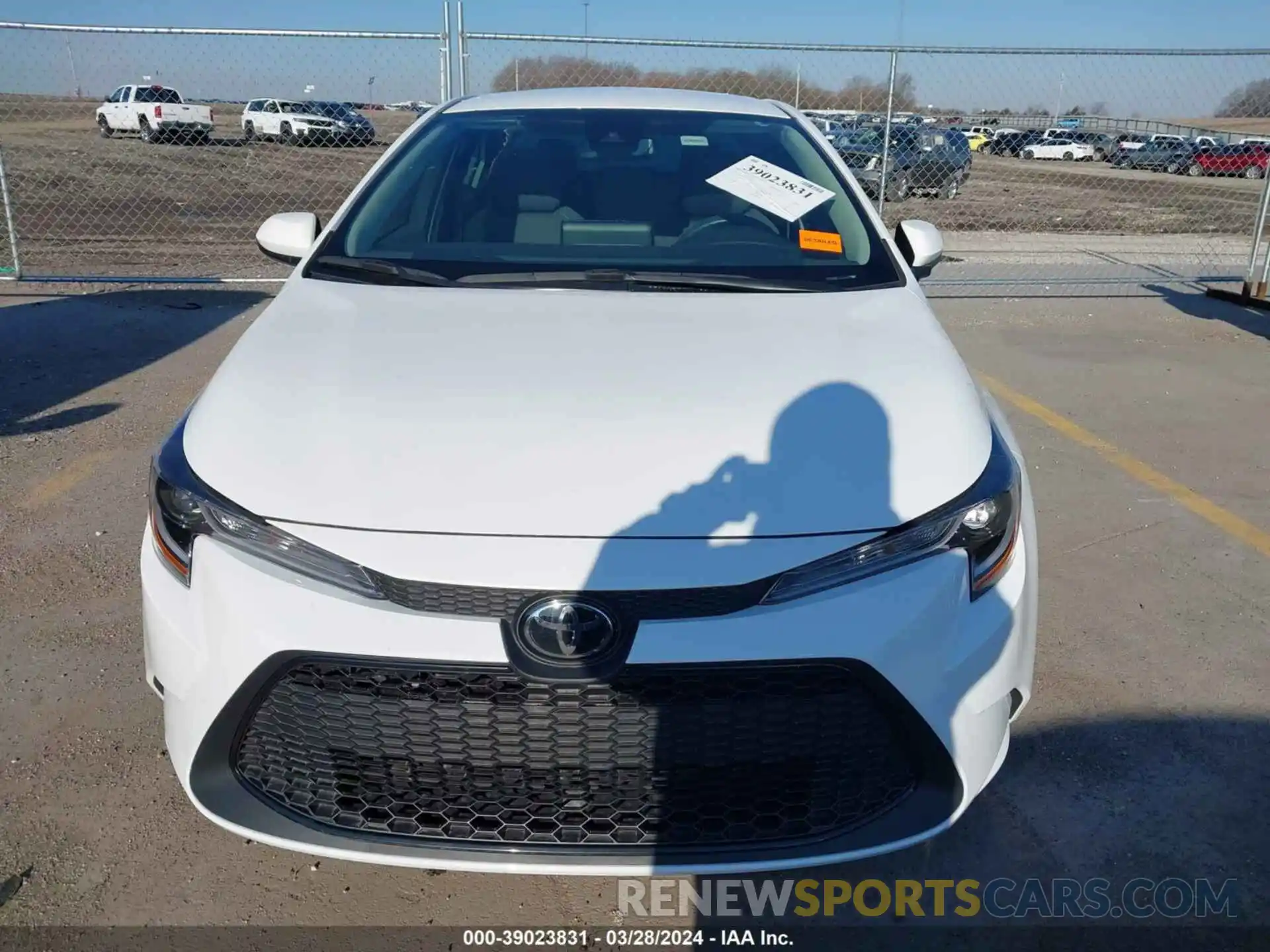 12 Photograph of a damaged car 5YFDPMAE3NP368832 TOYOTA COROLLA 2022