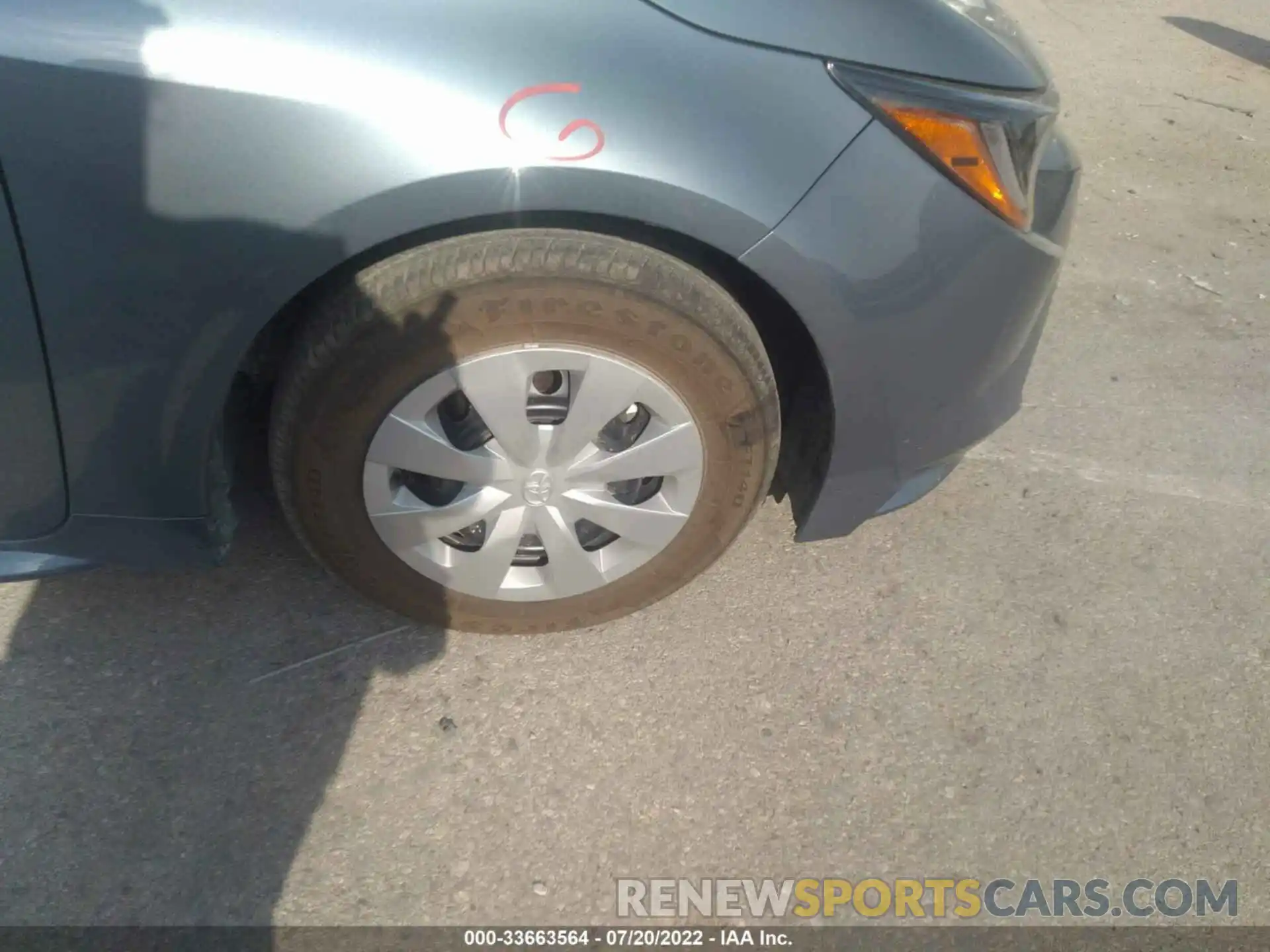 14 Photograph of a damaged car 5YFDPMAE7NP334330 TOYOTA COROLLA 2022