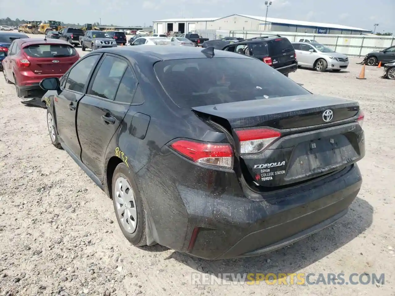 3 Photograph of a damaged car 5YFDPMAE8NP291388 TOYOTA COROLLA 2022