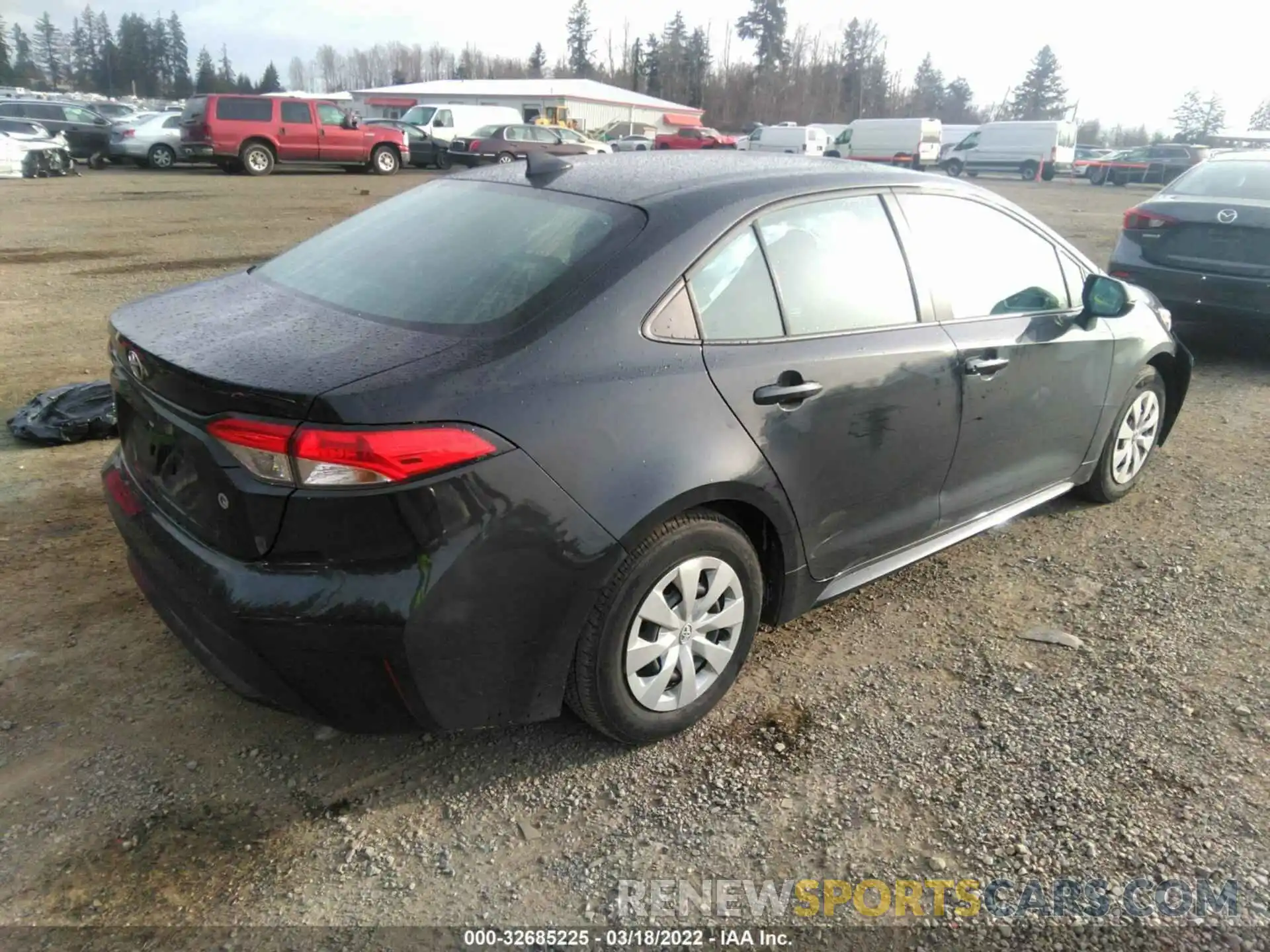 4 Photograph of a damaged car 5YFDPMAEXNP279081 TOYOTA COROLLA 2022