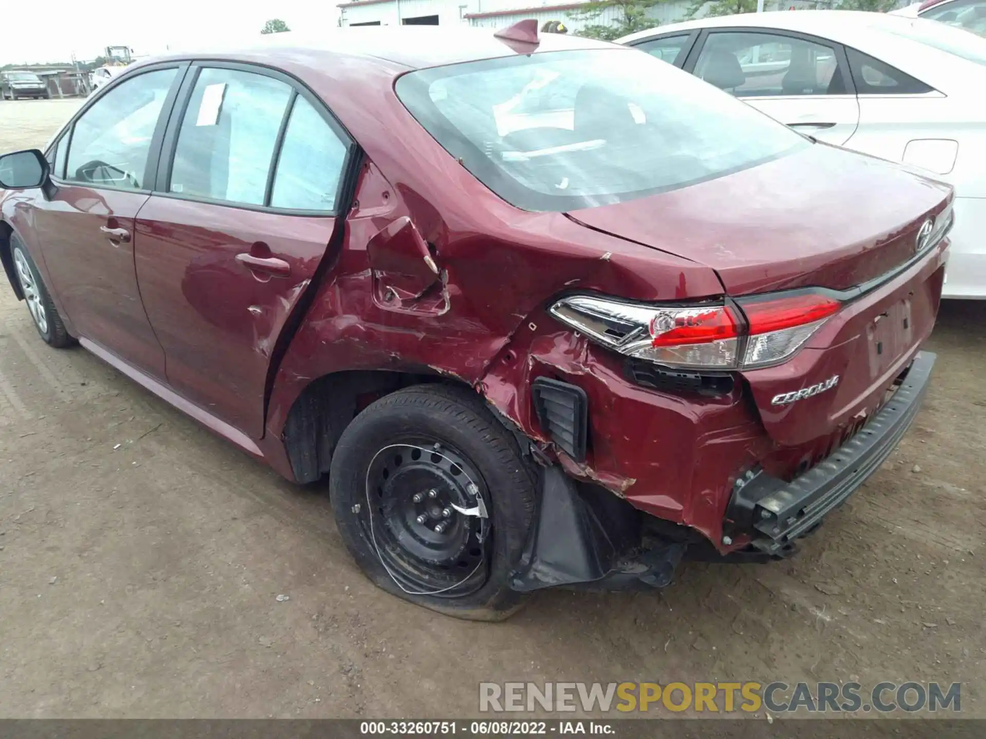 3 Photograph of a damaged car 5YFEPMAE0NP273214 TOYOTA COROLLA 2022