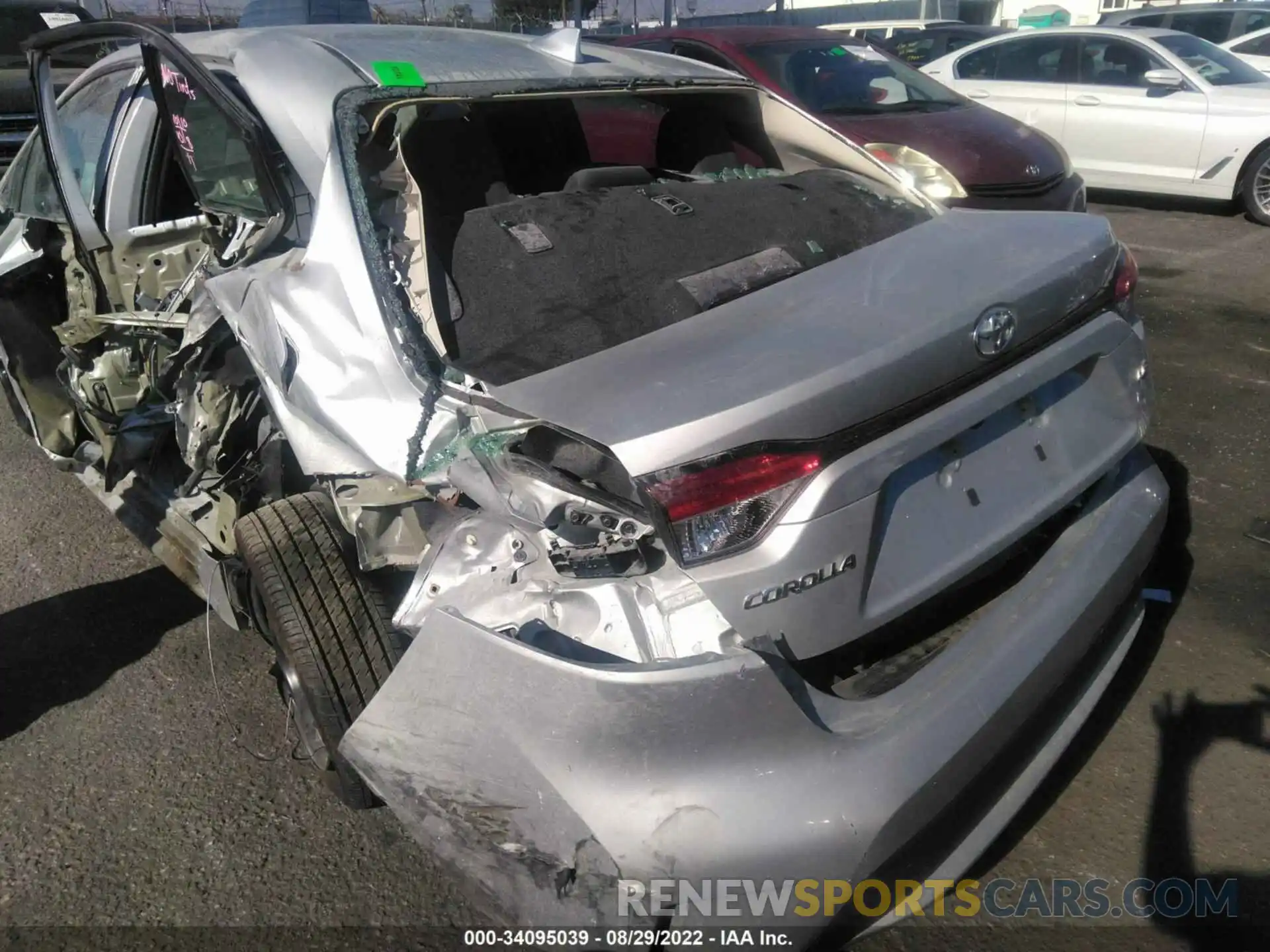 6 Photograph of a damaged car 5YFEPMAE0NP273858 TOYOTA COROLLA 2022