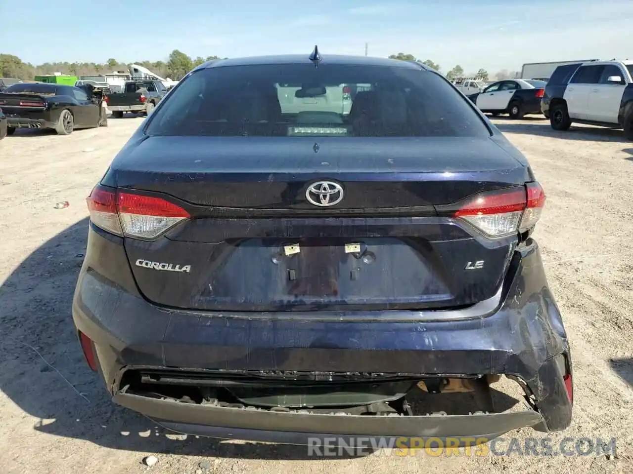 6 Photograph of a damaged car 5YFEPMAE0NP279451 TOYOTA COROLLA 2022