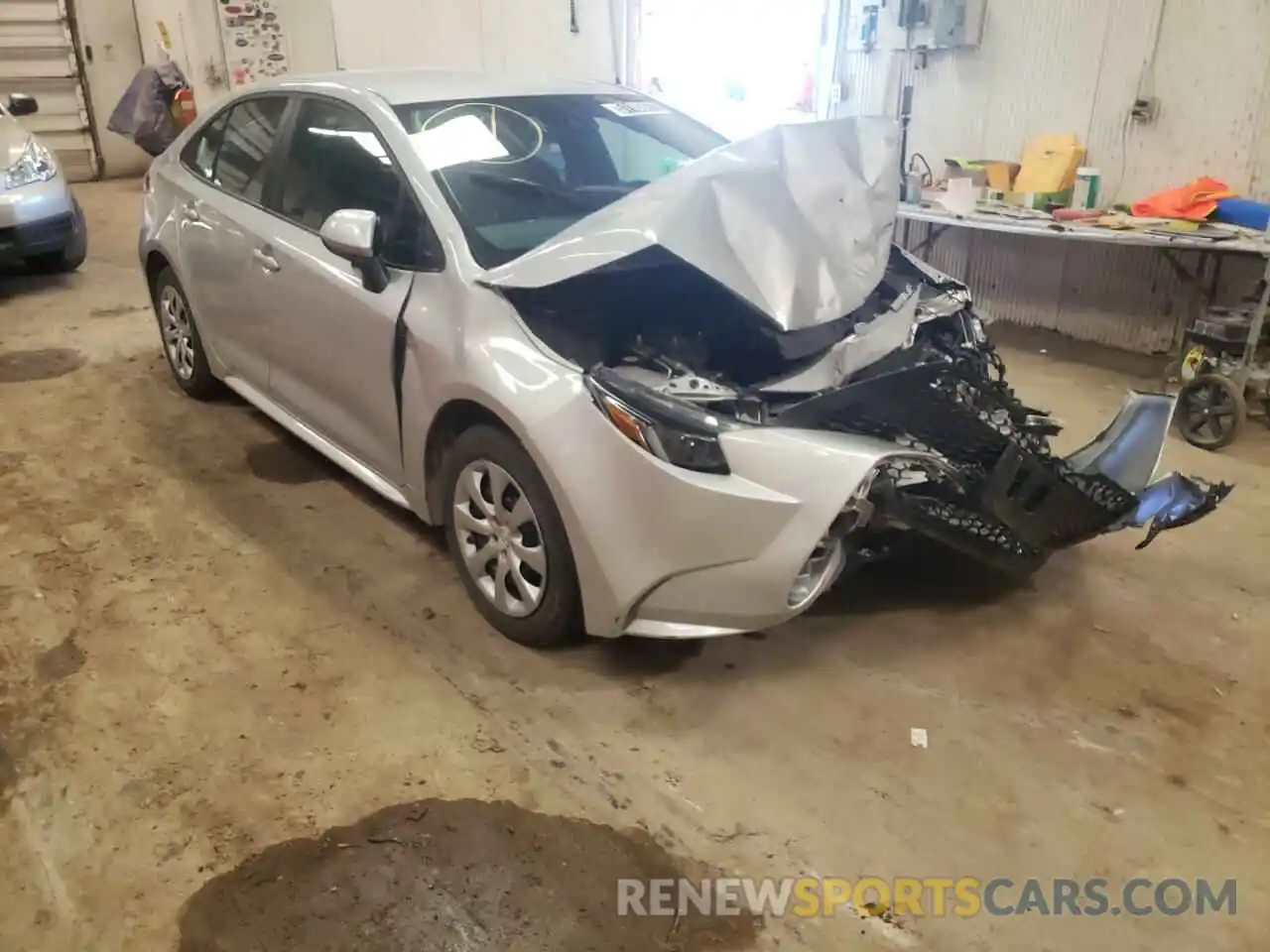 1 Photograph of a damaged car 5YFEPMAE0NP280101 TOYOTA COROLLA 2022