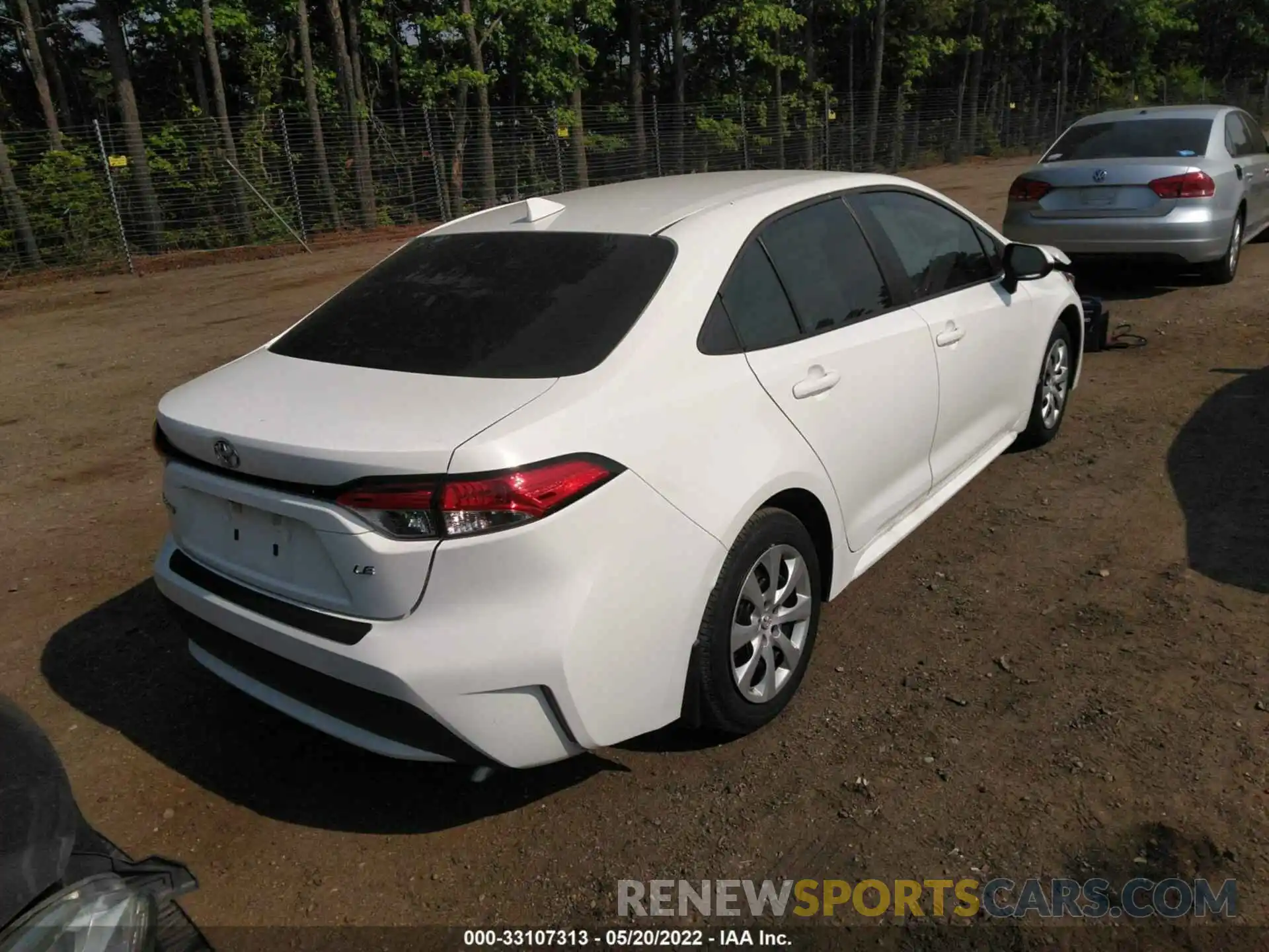 4 Photograph of a damaged car 5YFEPMAE0NP284536 TOYOTA COROLLA 2022