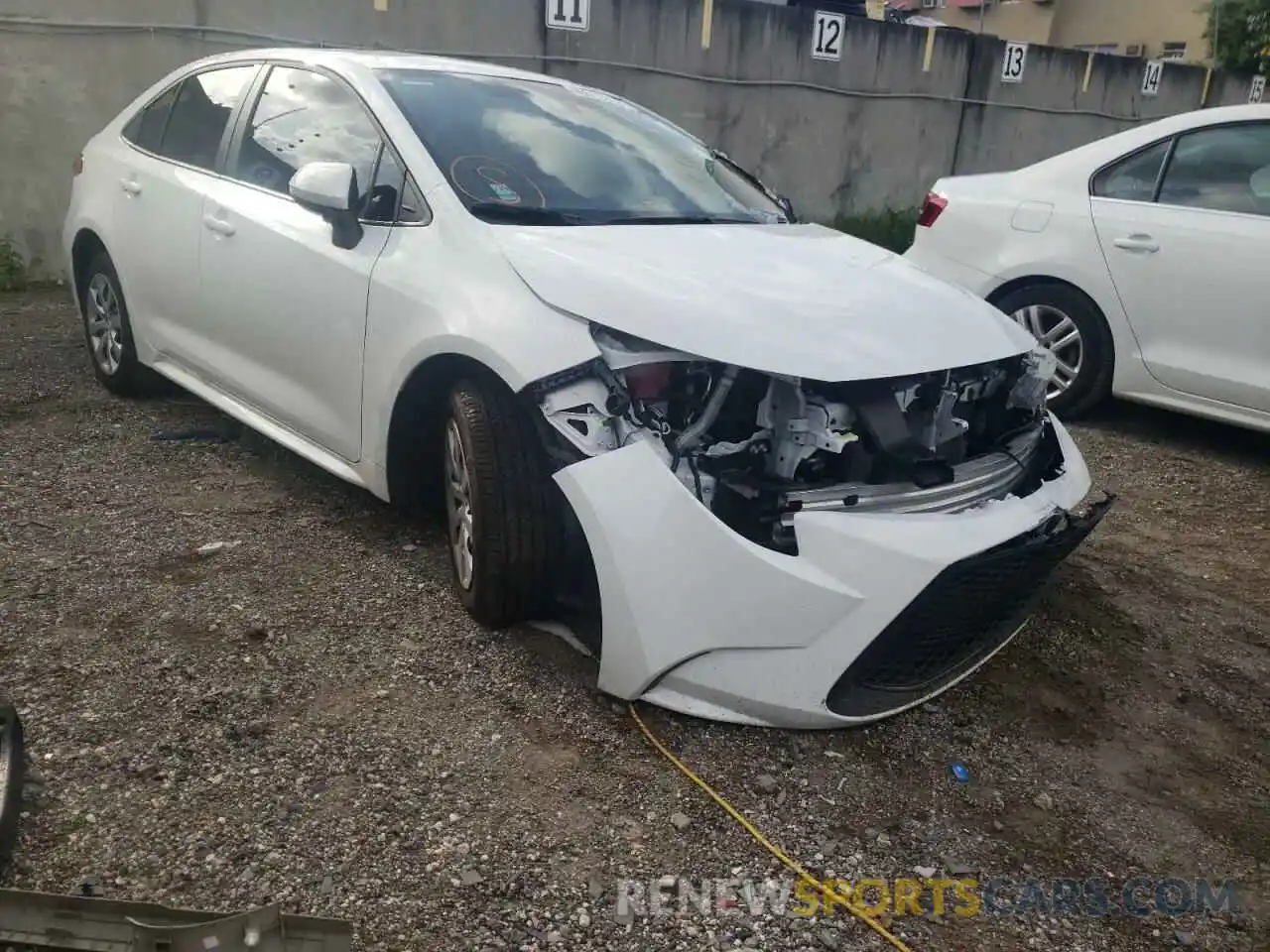 1 Photograph of a damaged car 5YFEPMAE0NP290577 TOYOTA COROLLA 2022