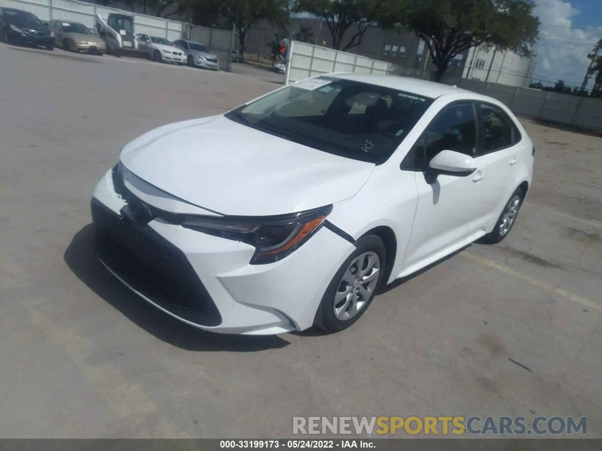 2 Photograph of a damaged car 5YFEPMAE0NP293348 TOYOTA COROLLA 2022