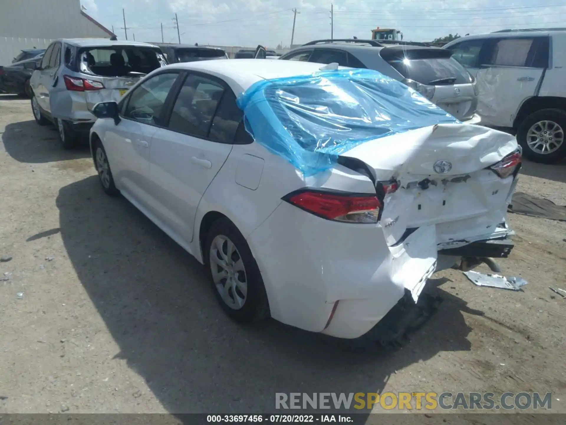 3 Photograph of a damaged car 5YFEPMAE0NP298341 TOYOTA COROLLA 2022