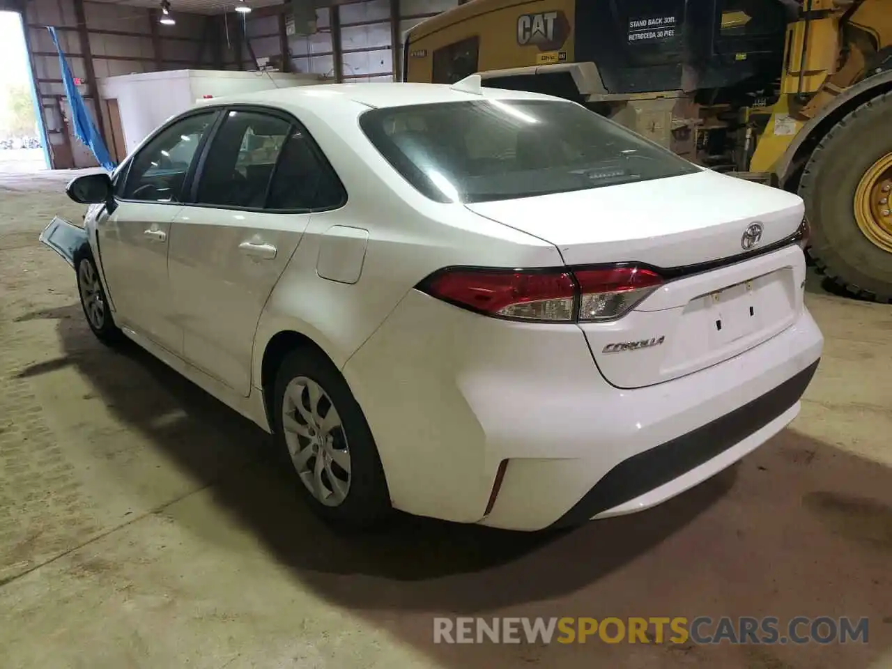 3 Photograph of a damaged car 5YFEPMAE0NP310438 TOYOTA COROLLA 2022