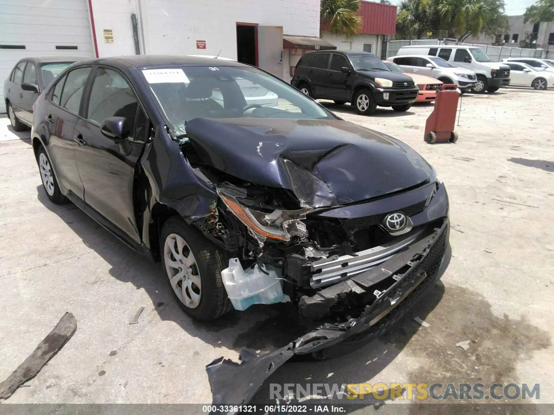 6 Photograph of a damaged car 5YFEPMAE0NP315705 TOYOTA COROLLA 2022