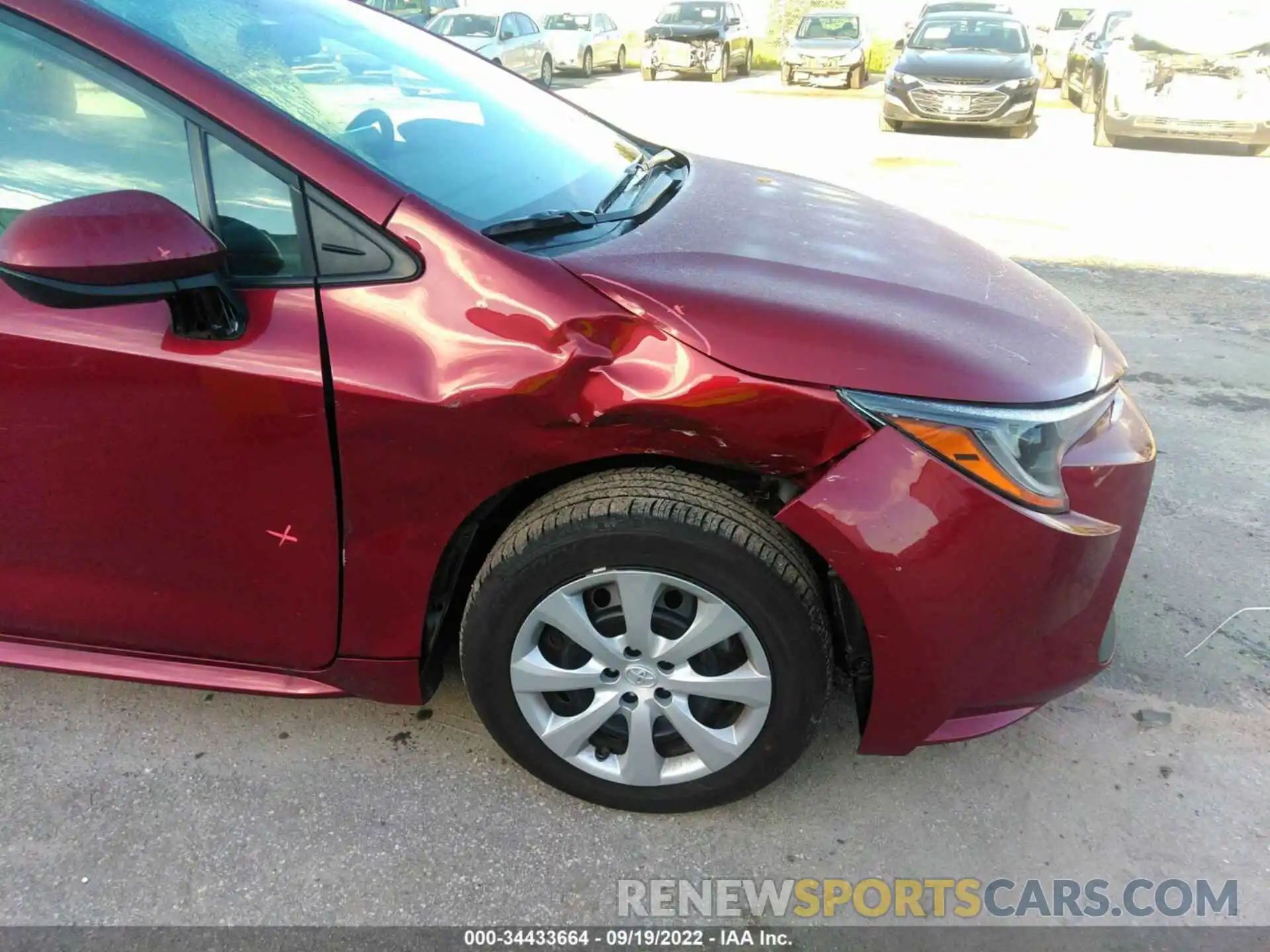 6 Photograph of a damaged car 5YFEPMAE0NP316997 TOYOTA COROLLA 2022