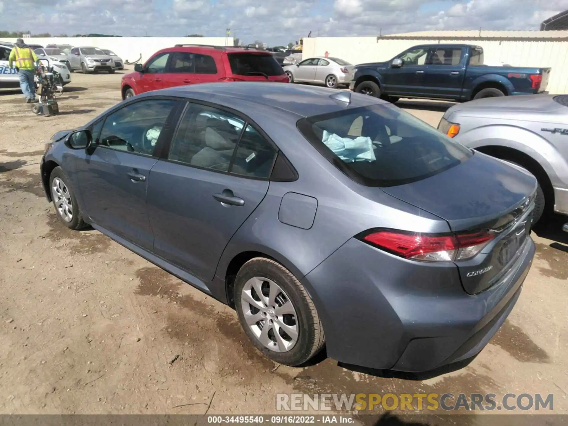 3 Photograph of a damaged car 5YFEPMAE0NP321469 TOYOTA COROLLA 2022