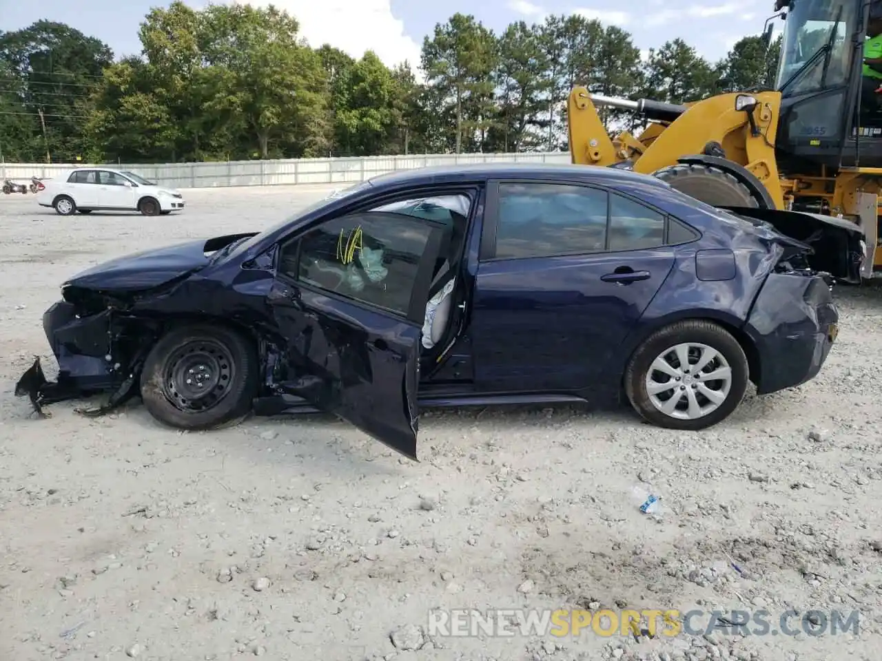 9 Photograph of a damaged car 5YFEPMAE0NP322234 TOYOTA COROLLA 2022