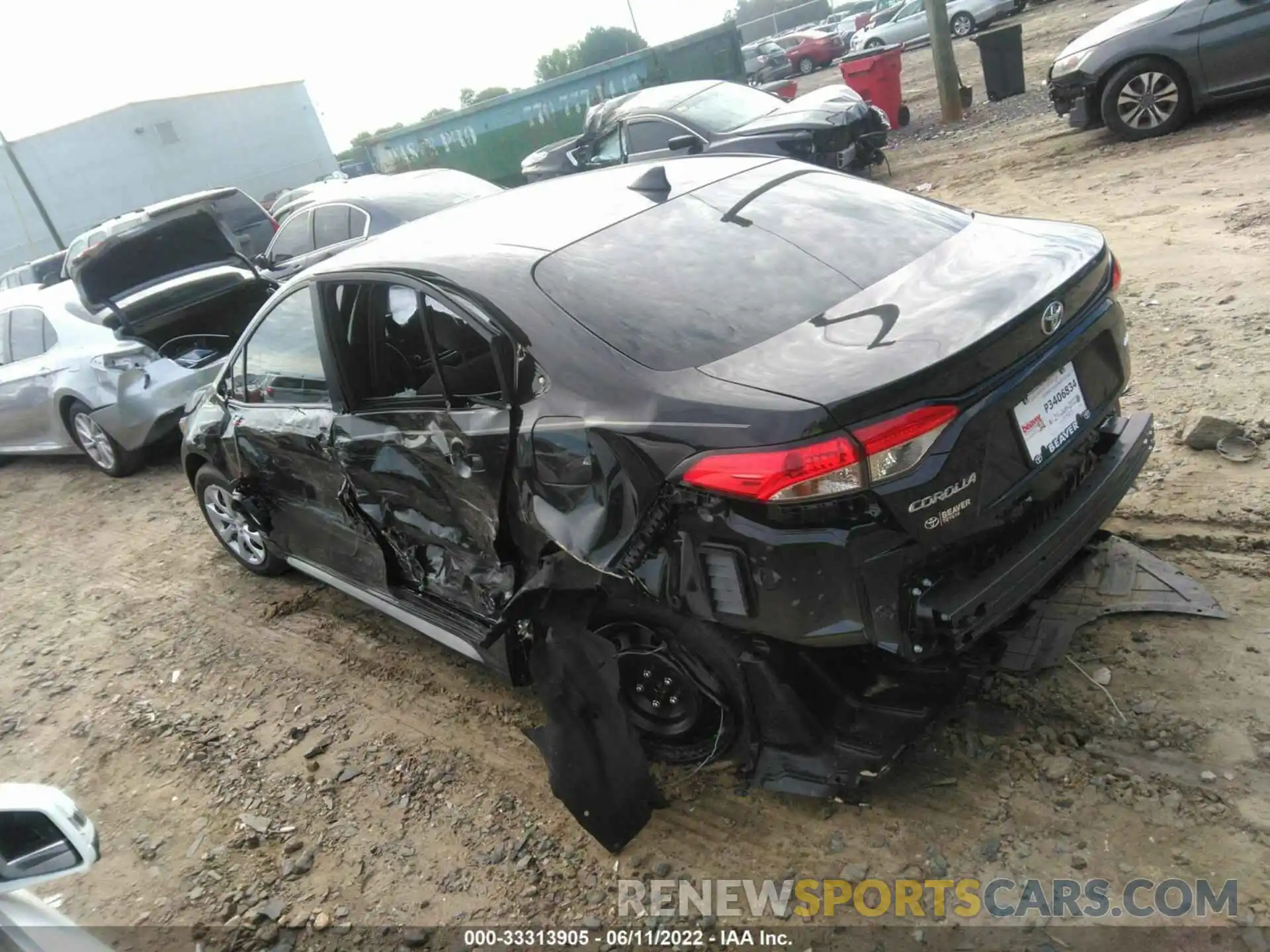 3 Photograph of a damaged car 5YFEPMAE0NP328261 TOYOTA COROLLA 2022