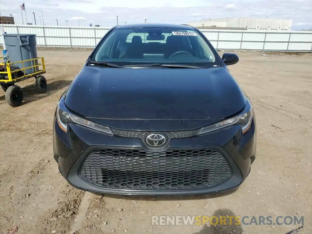 5 Photograph of a damaged car 5YFEPMAE0NP333329 TOYOTA COROLLA 2022