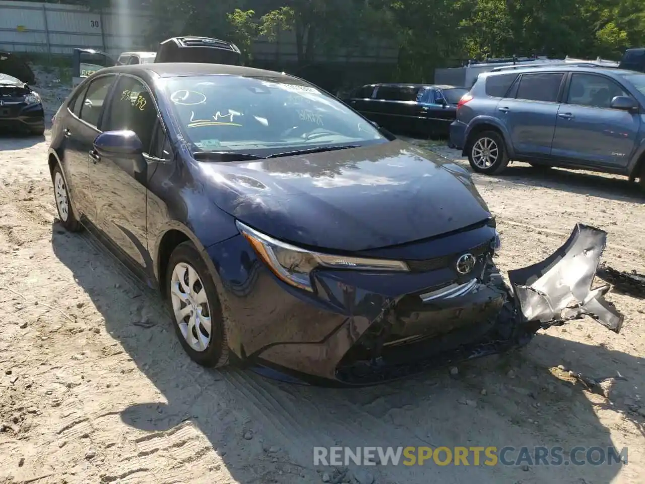 1 Photograph of a damaged car 5YFEPMAE0NP334626 TOYOTA COROLLA 2022