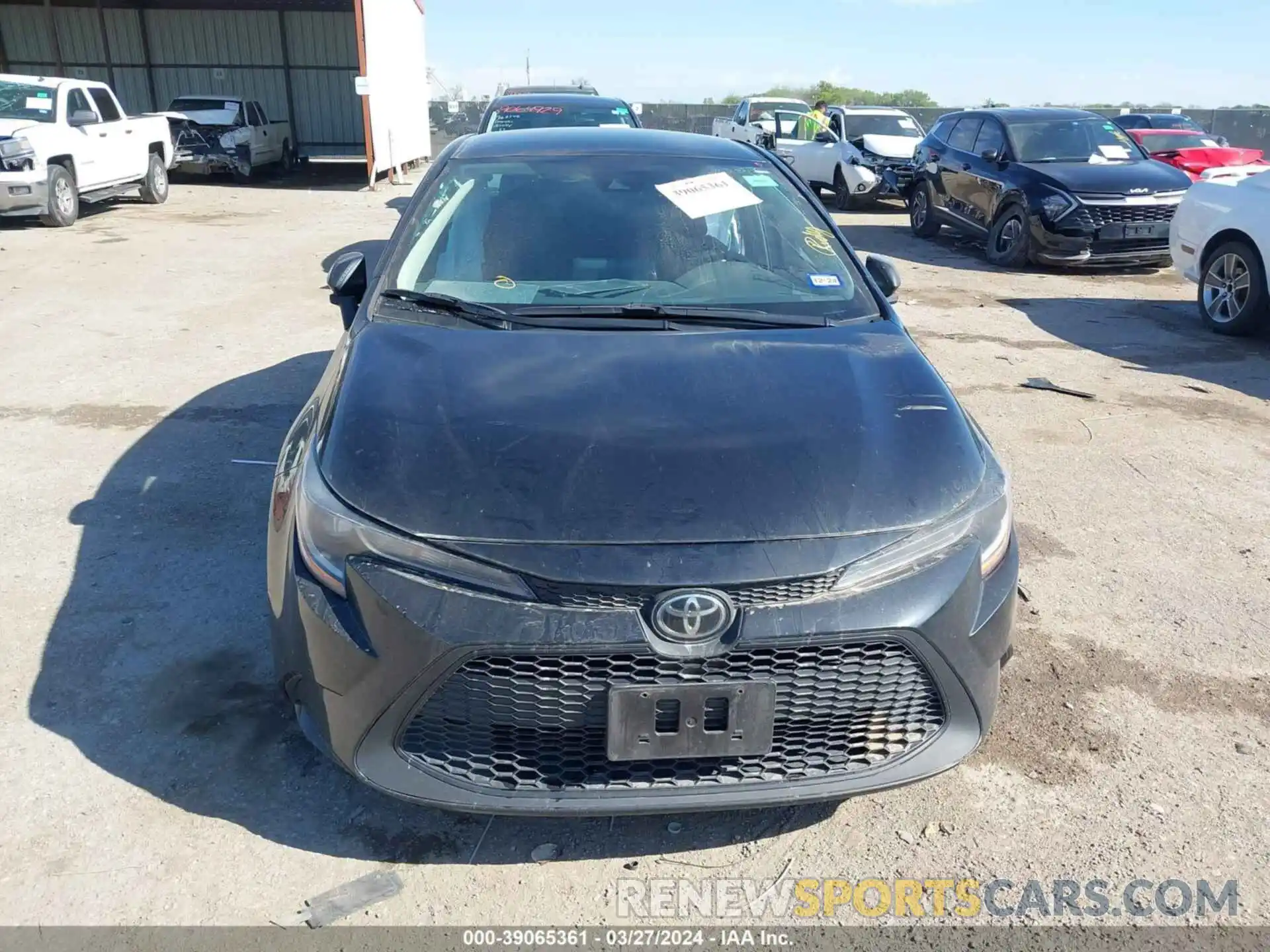 12 Photograph of a damaged car 5YFEPMAE0NP352088 TOYOTA COROLLA 2022