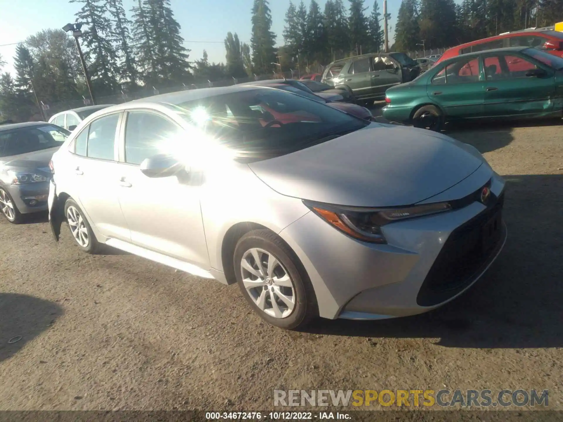 1 Photograph of a damaged car 5YFEPMAE1NP274033 TOYOTA COROLLA 2022