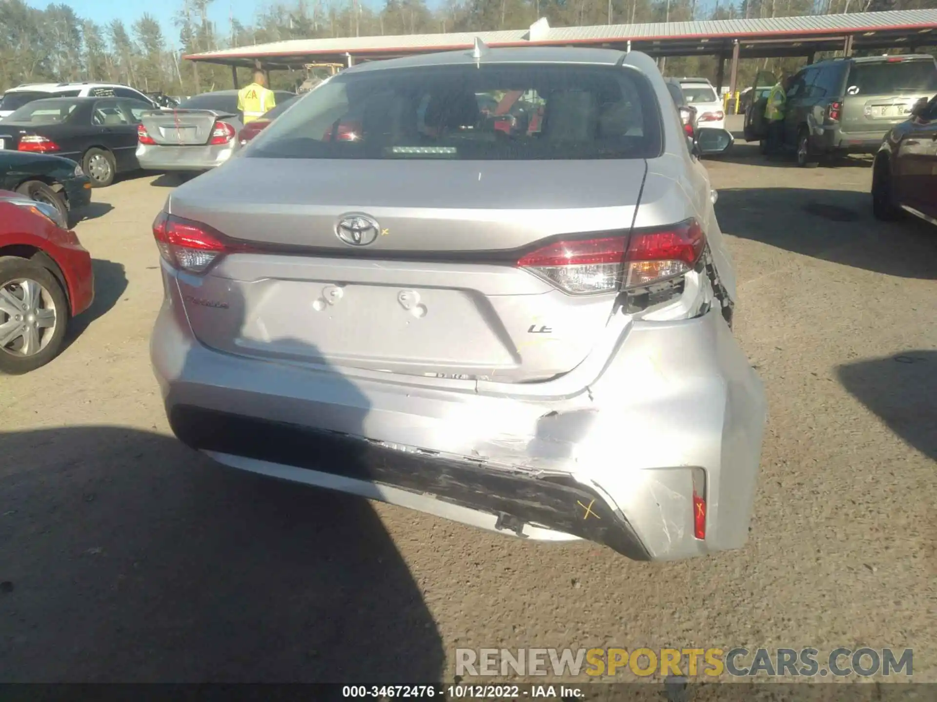 6 Photograph of a damaged car 5YFEPMAE1NP274033 TOYOTA COROLLA 2022