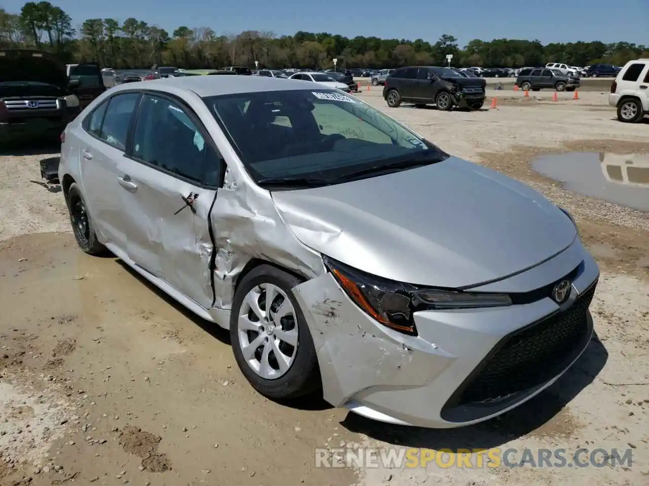 1 Photograph of a damaged car 5YFEPMAE1NP274632 TOYOTA COROLLA 2022