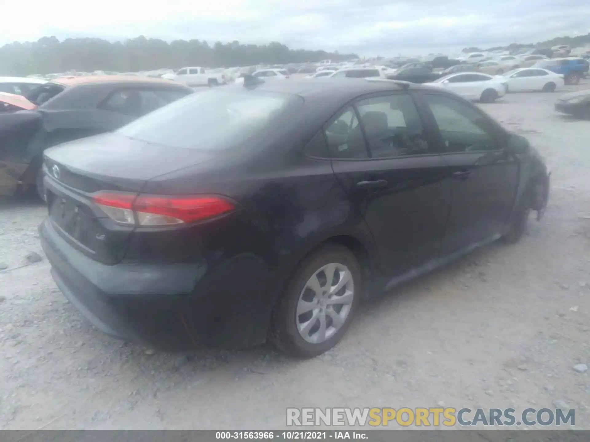 4 Photograph of a damaged car 5YFEPMAE1NP275960 TOYOTA COROLLA 2022