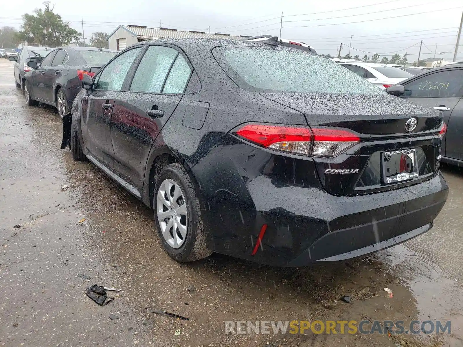 3 Photograph of a damaged car 5YFEPMAE1NP276087 TOYOTA COROLLA 2022