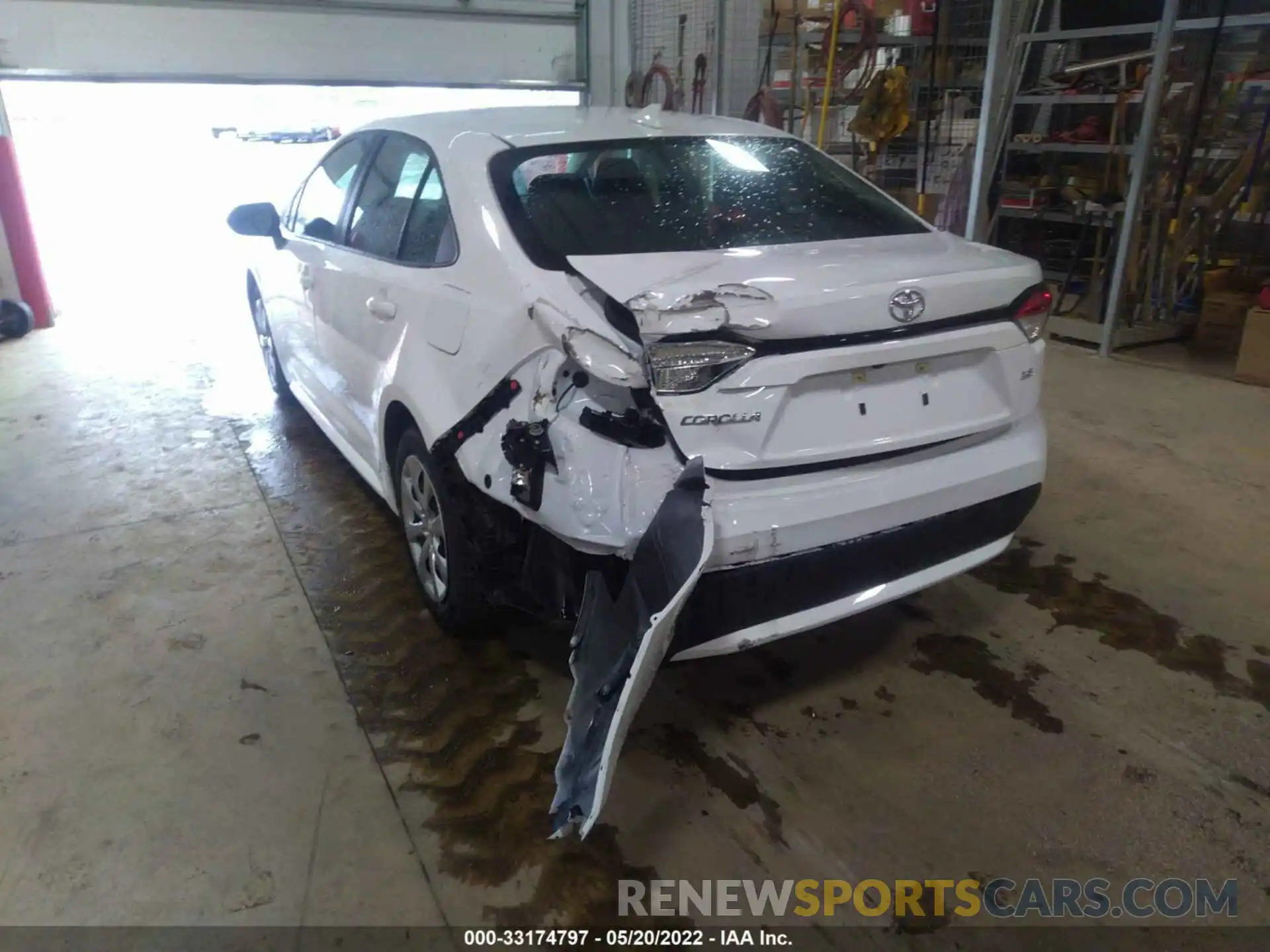 6 Photograph of a damaged car 5YFEPMAE1NP279989 TOYOTA COROLLA 2022