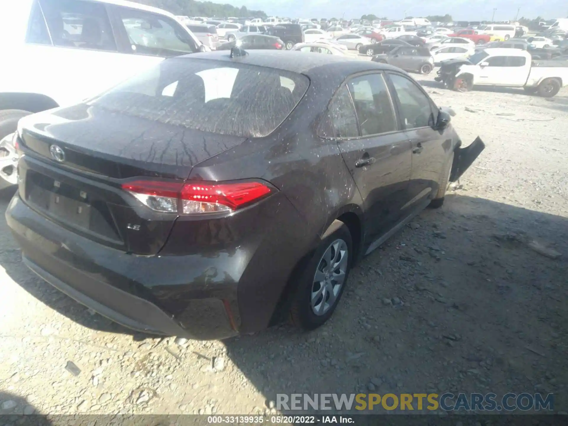 4 Photograph of a damaged car 5YFEPMAE1NP280592 TOYOTA COROLLA 2022