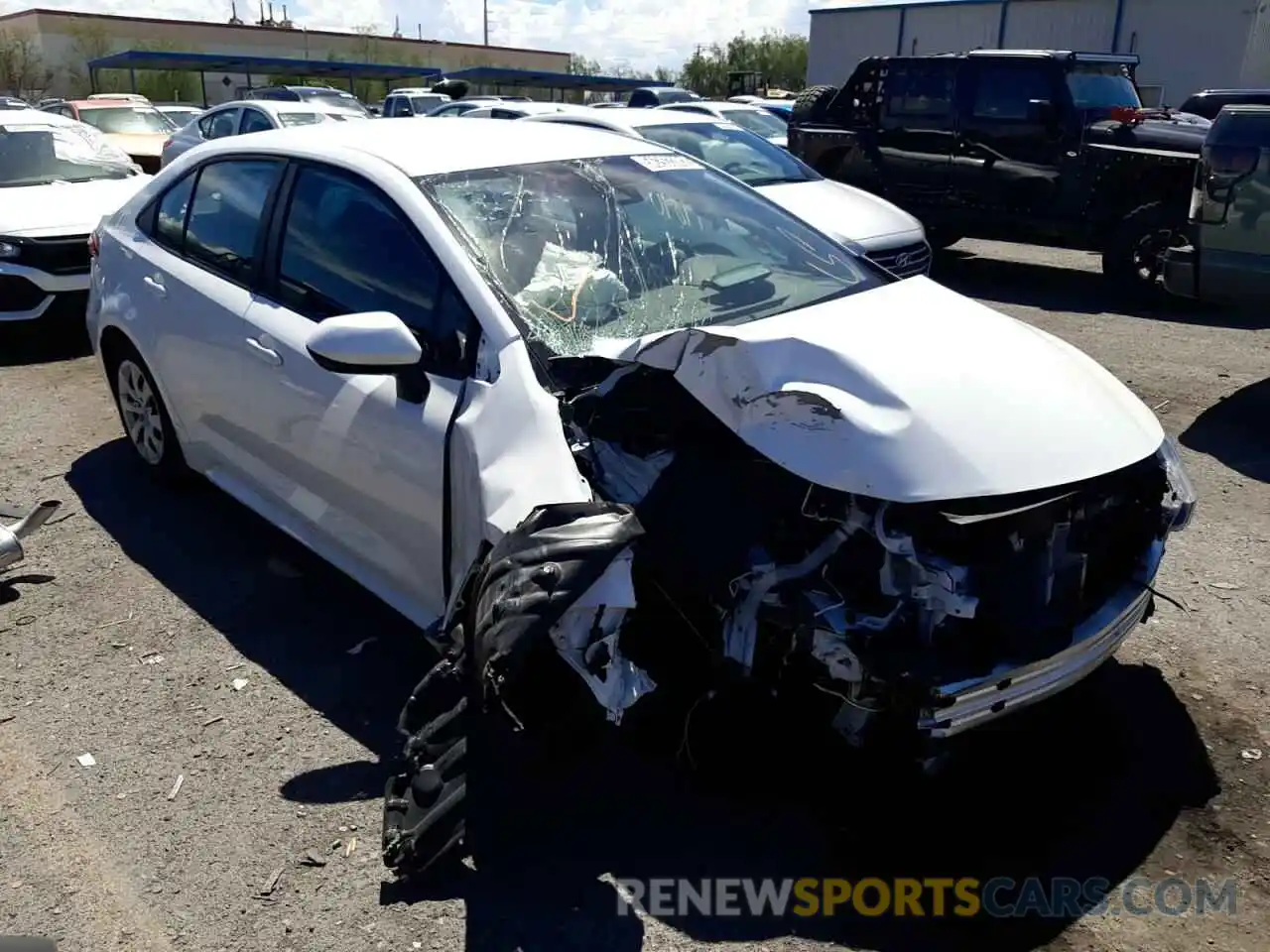 1 Photograph of a damaged car 5YFEPMAE1NP283802 TOYOTA COROLLA 2022