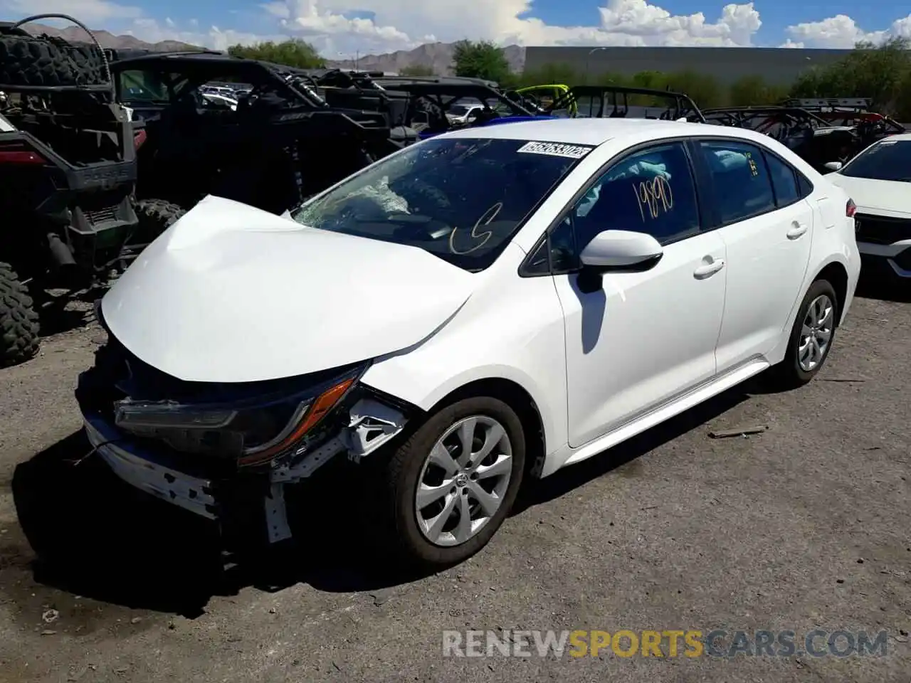 2 Photograph of a damaged car 5YFEPMAE1NP283802 TOYOTA COROLLA 2022