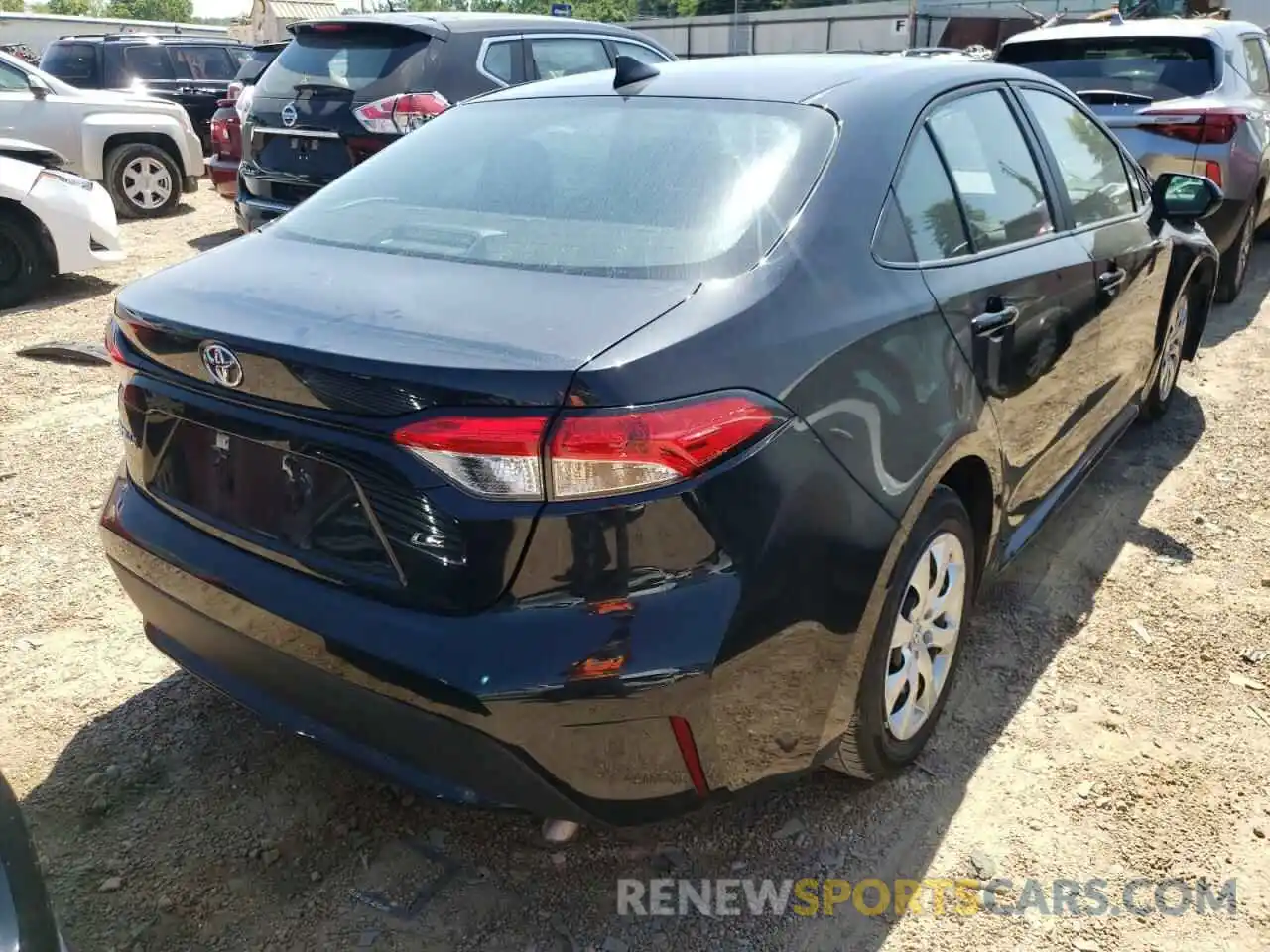 4 Photograph of a damaged car 5YFEPMAE1NP287543 TOYOTA COROLLA 2022