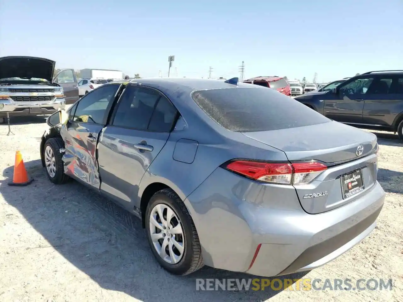 3 Photograph of a damaged car 5YFEPMAE1NP294489 TOYOTA COROLLA 2022