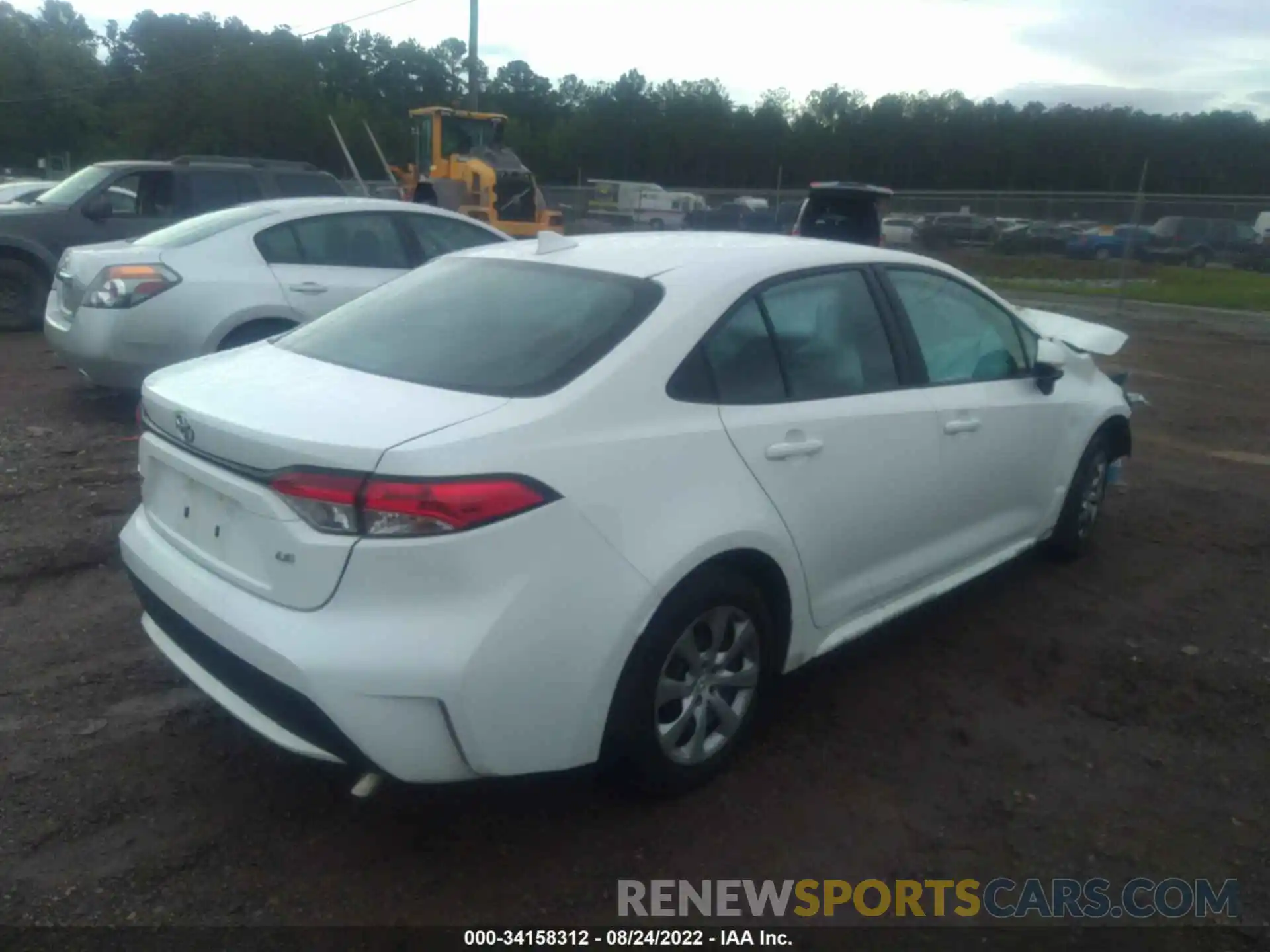 4 Photograph of a damaged car 5YFEPMAE1NP296260 TOYOTA COROLLA 2022