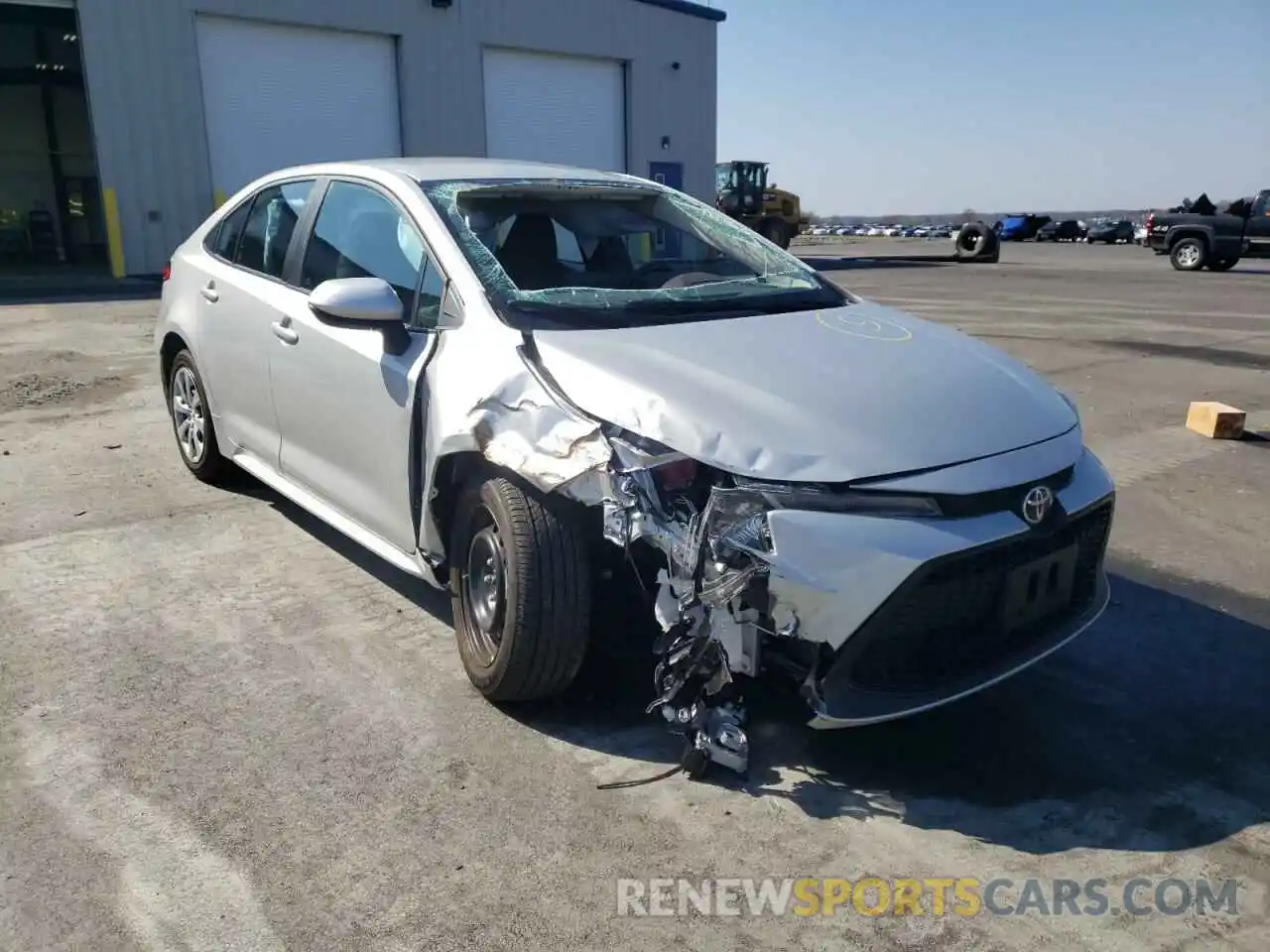 1 Photograph of a damaged car 5YFEPMAE1NP296856 TOYOTA COROLLA 2022