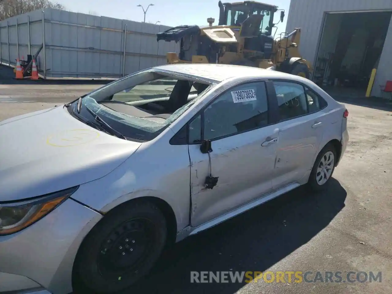 9 Photograph of a damaged car 5YFEPMAE1NP296856 TOYOTA COROLLA 2022