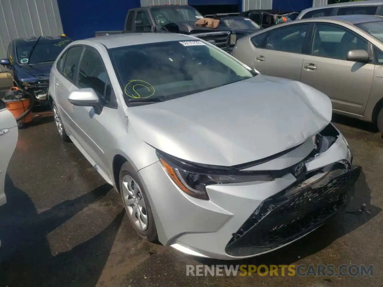 1 Photograph of a damaged car 5YFEPMAE1NP301229 TOYOTA COROLLA 2022